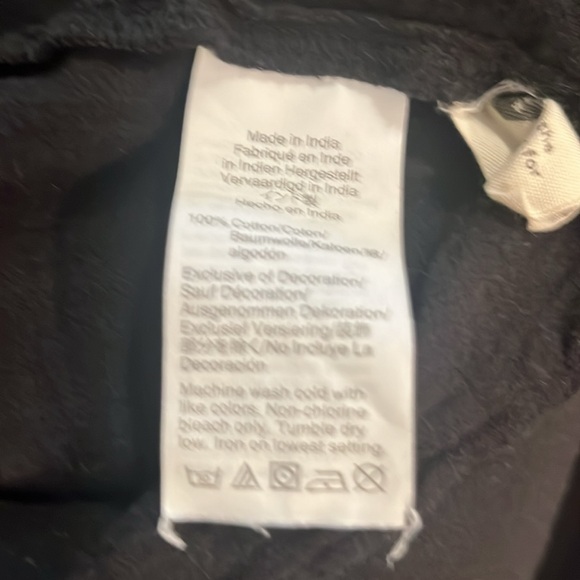 Embroidered-Strap Swing Top - Picture 6 of 7